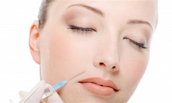 Botulotoxin vede ke vzniku dalších vrásek