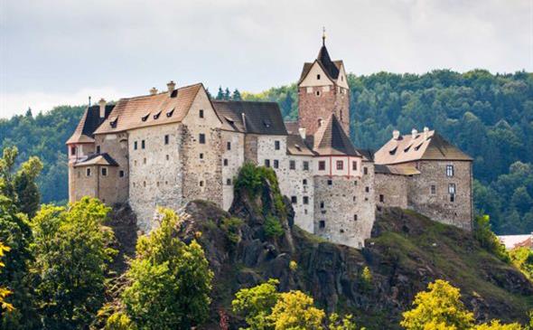 Jaké hrady navštívit (nejen) koncem sezóny?