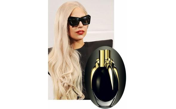 První parfém Lady Gaga: Vůně s černým srdcem 